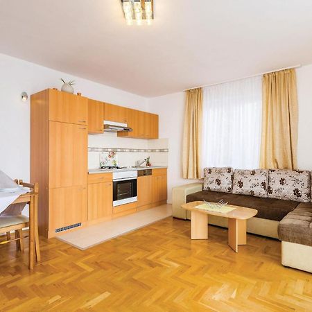 Stunning Apartment In Mošćenička Draga Exteriér fotografie