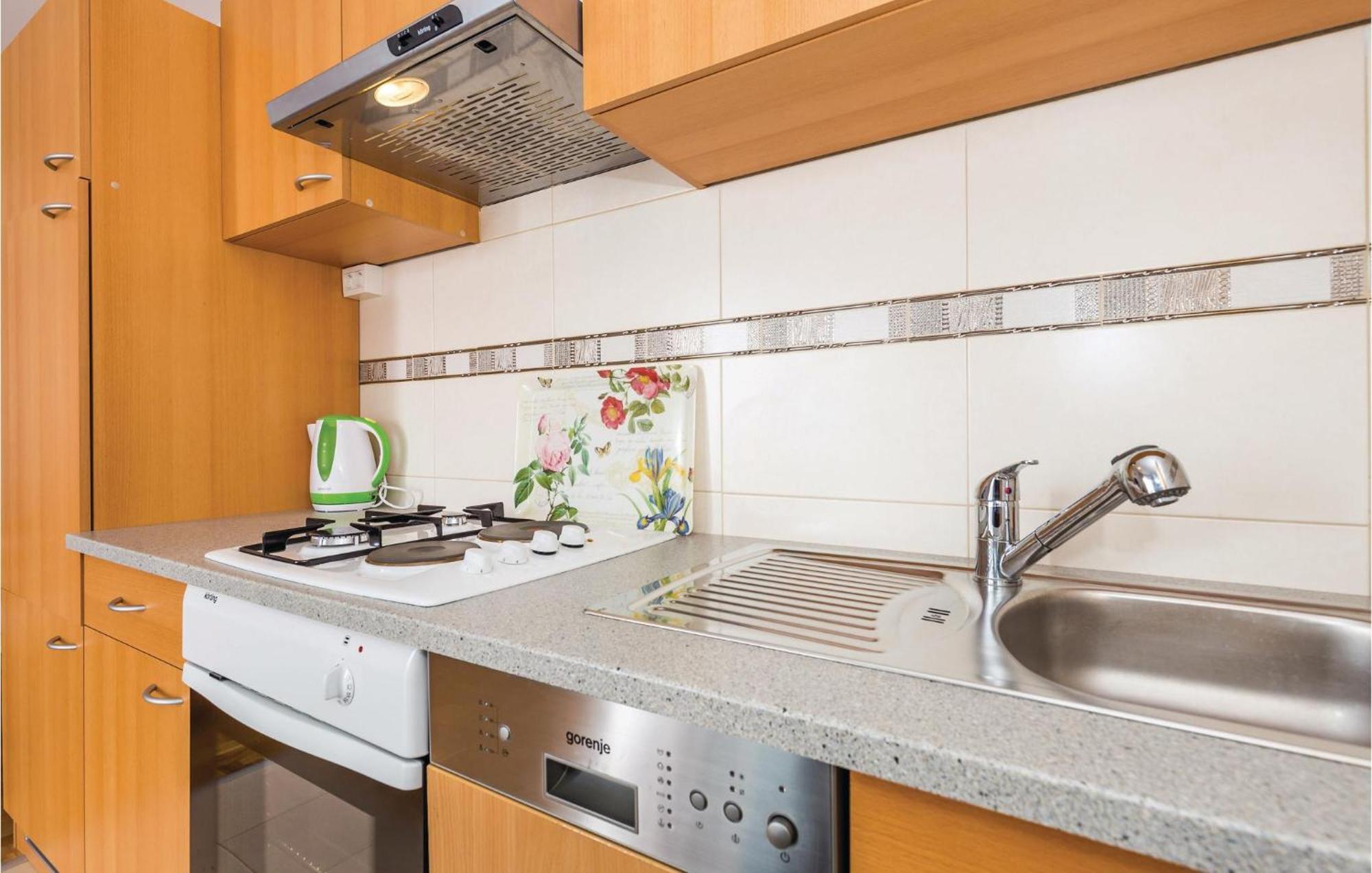 Stunning Apartment In Mošćenička Draga Exteriér fotografie