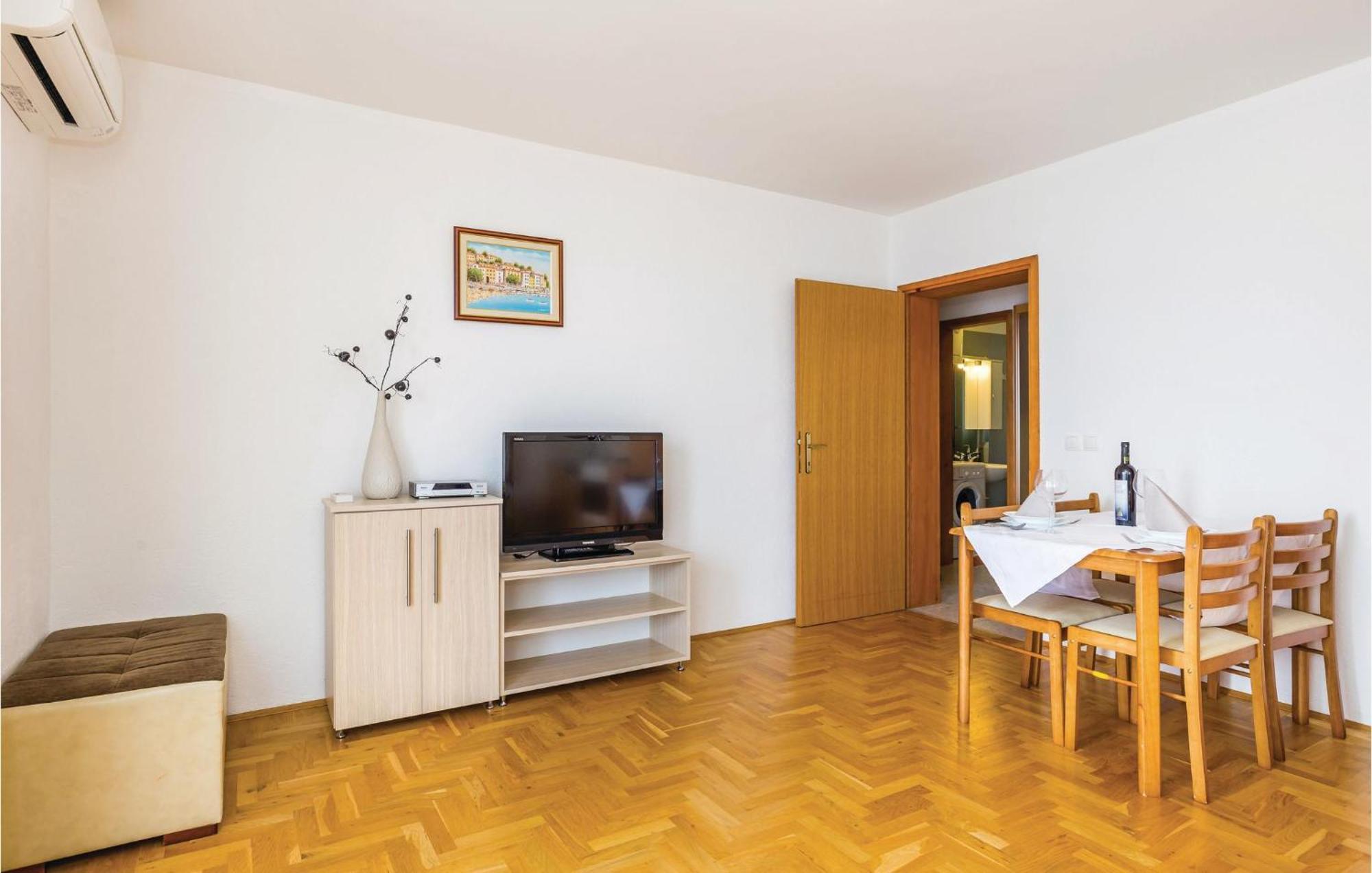 Stunning Apartment In Mošćenička Draga Exteriér fotografie